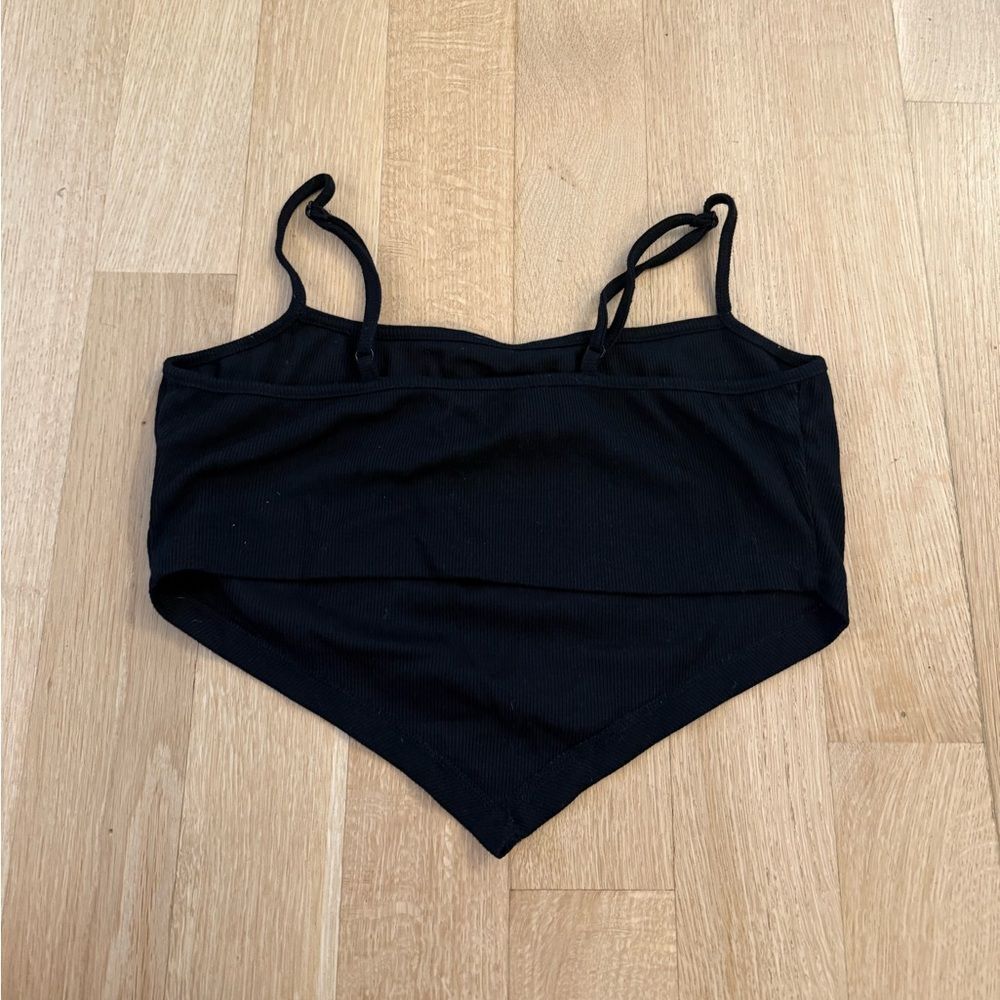 SHEIN Black Crop Top - Picture 3 of 4